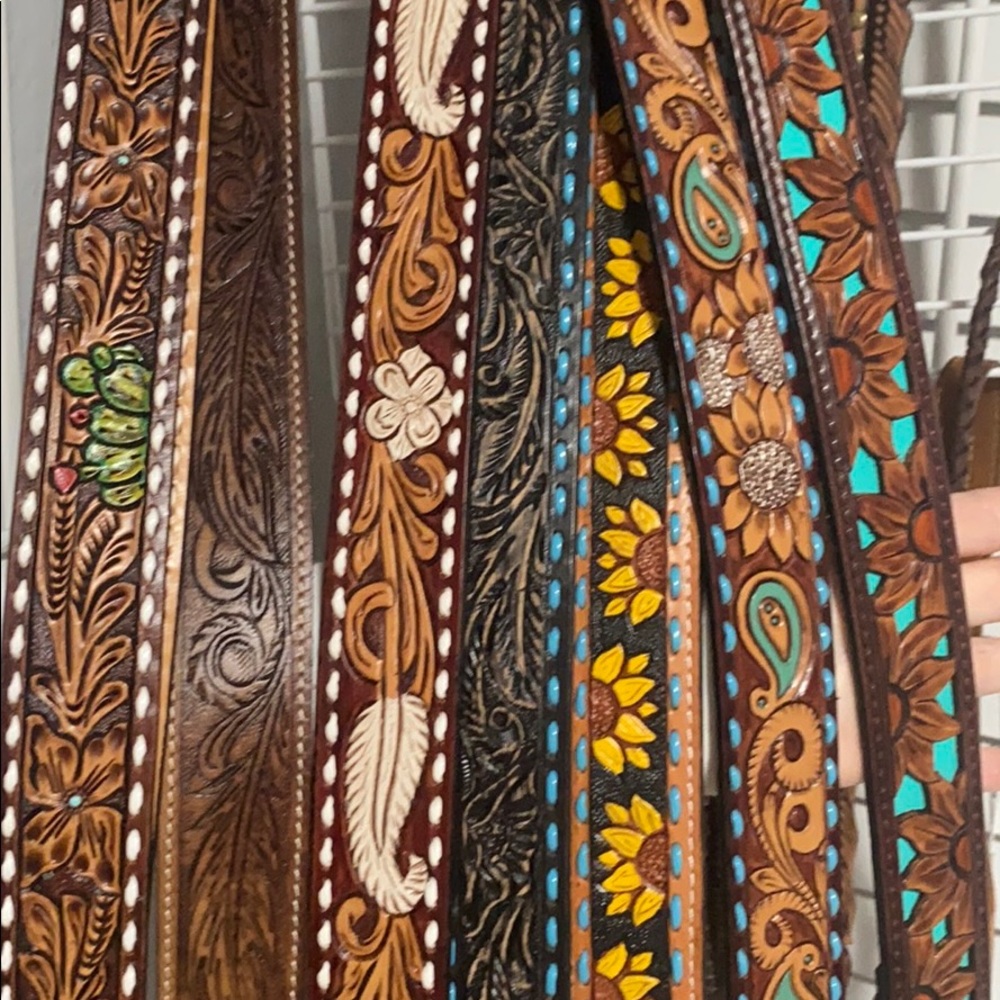 Tooled purse straps